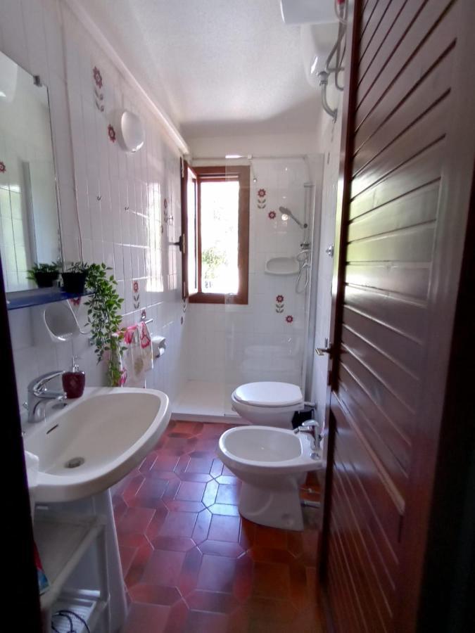 Вилла Domomea - La Casa Di Anna Marongiu Экстерьер фото